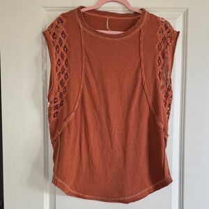 Women's Sleeveless Lace Detail Top - Rust